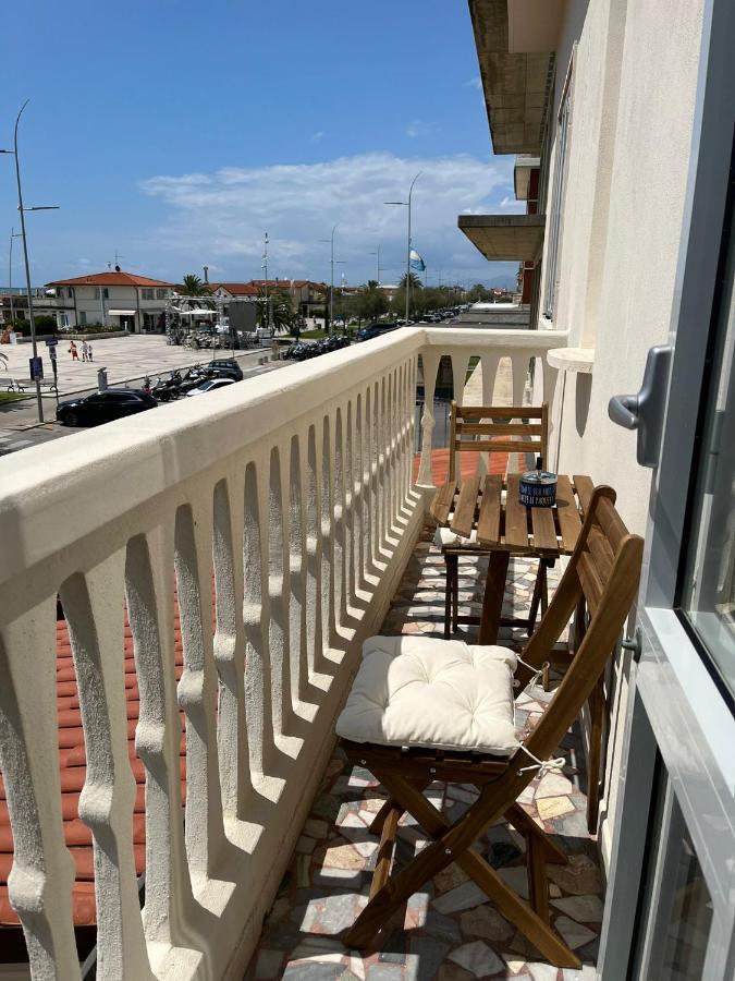 Al Mare 54 Luxury Guest House Lido di Camaiore Luaran gambar